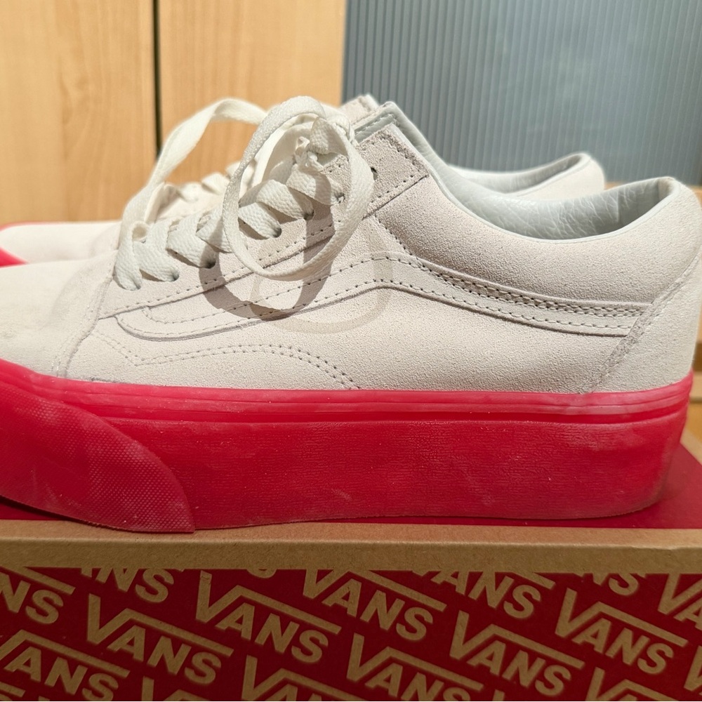 Vans platform Sneakers with pink Soles - Picture 3 of 5